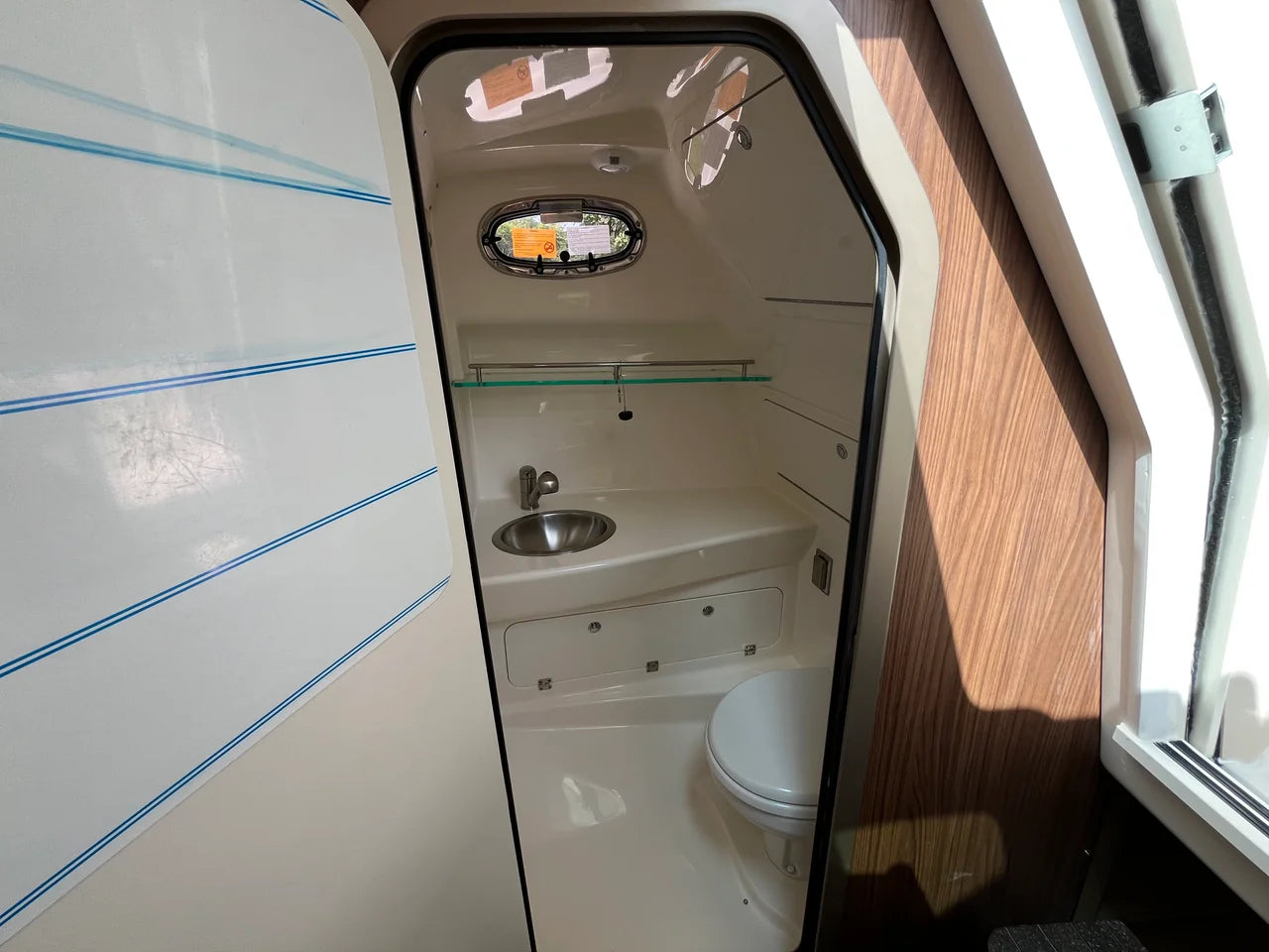 2027 Boston Whaler 285 Conquest 28.0 feet, Wakefield, RI #32