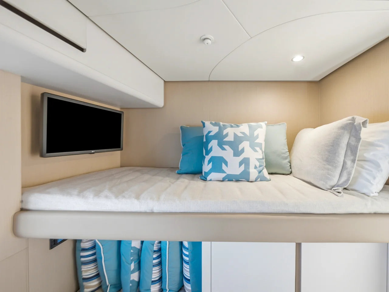 2025 Azimut 68 FLY 68.0 feet, Miami, FL #122