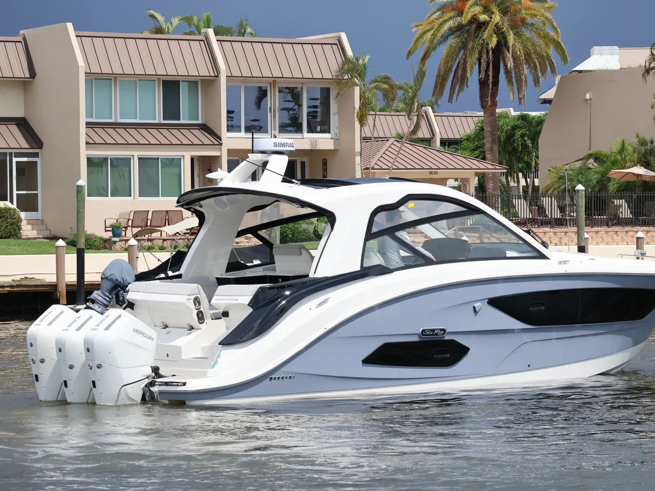 2026 Sea Ray Sundancer 370 Outboard 37.0 feet, Naples, Florida #17