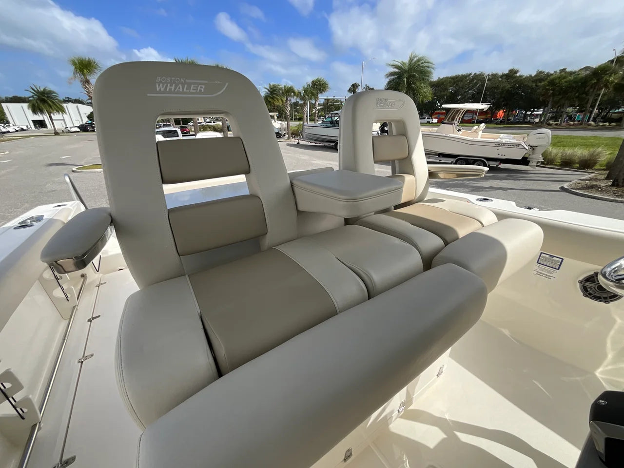 2026 Boston Whaler 330 Outrage 33.0 feet, Jacksonville Beach, Florida #23