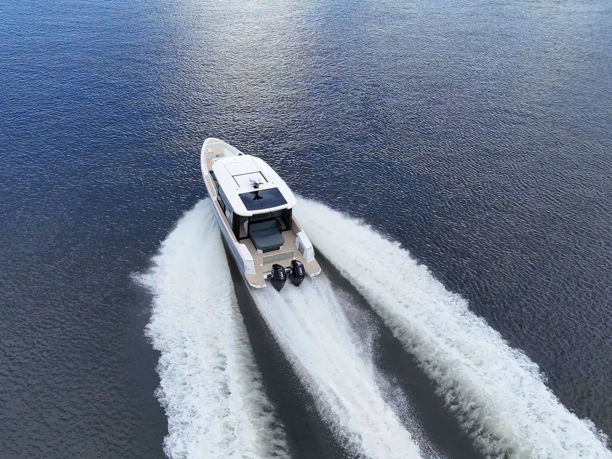 2027 Saxdor 400 GTC 40.0 feet, Jacksonville Beach, Florida #12