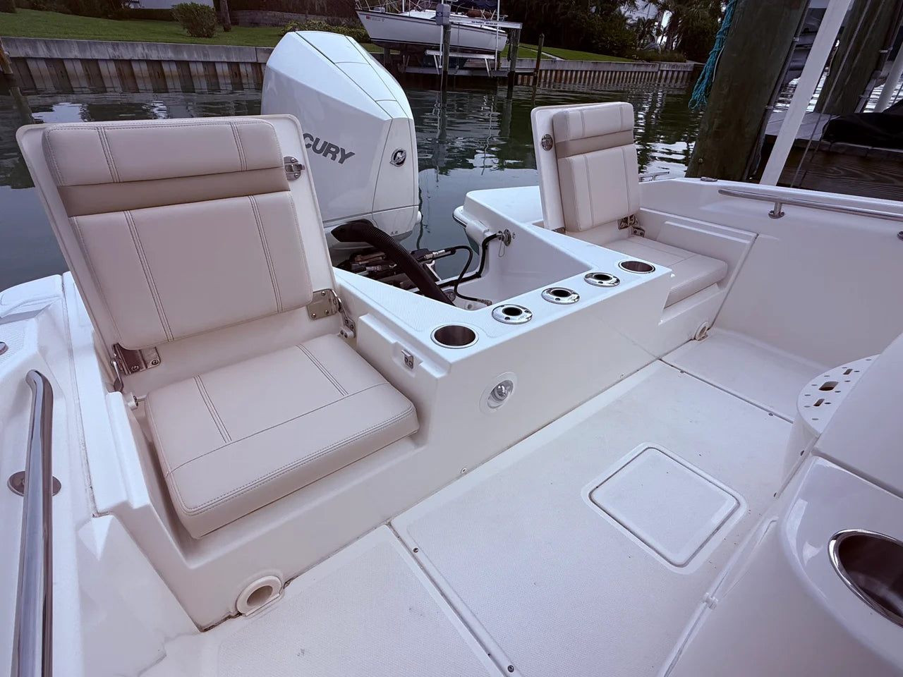 2024 Boston Whaler 22 DAUNTLESS 22.0 feet, Sarasota, FL #25