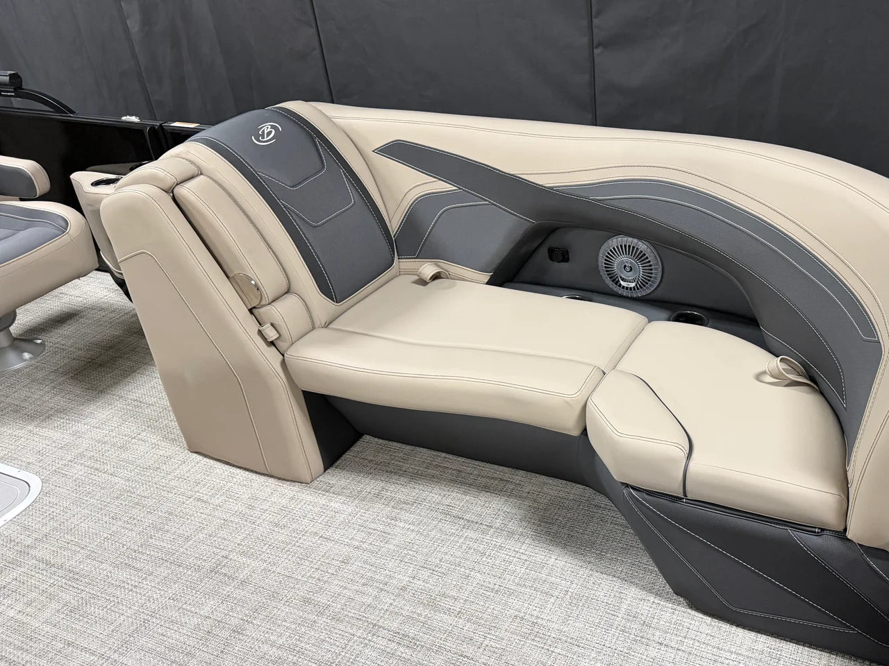 2027 Barletta CABRIO22QC 22.0 feet, Nisswa, Minnesota #19