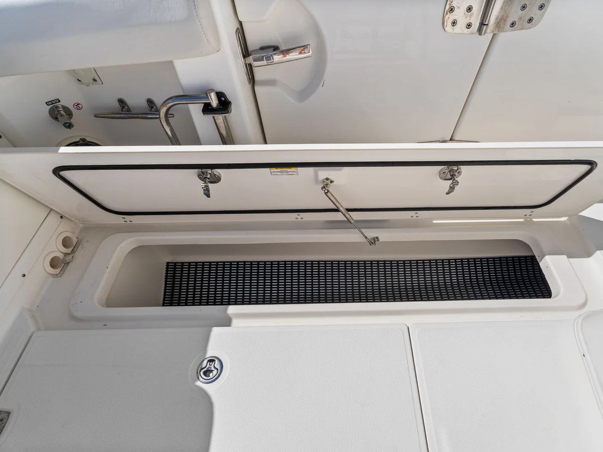 2020 Boston Whaler 380 OUTRAGE 38.0 feet, Naples, Florida #41