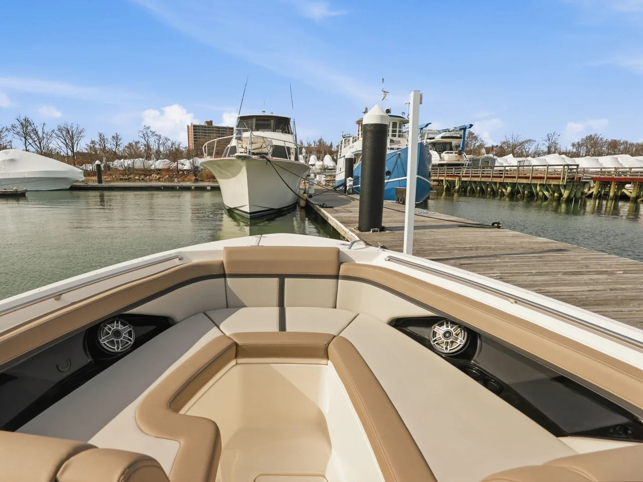 2026 Boston Whaler 330 Vantage 33.0 feet, Quincy, MA #23