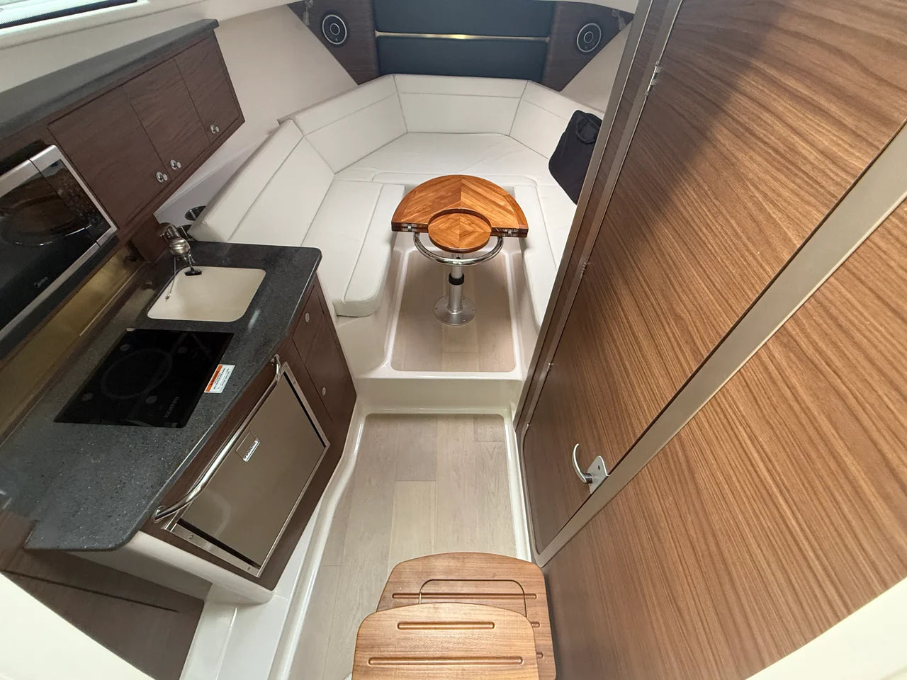 2027 Boston Whaler 325 Conquest 32.0 feet, Sarasota, FL #44