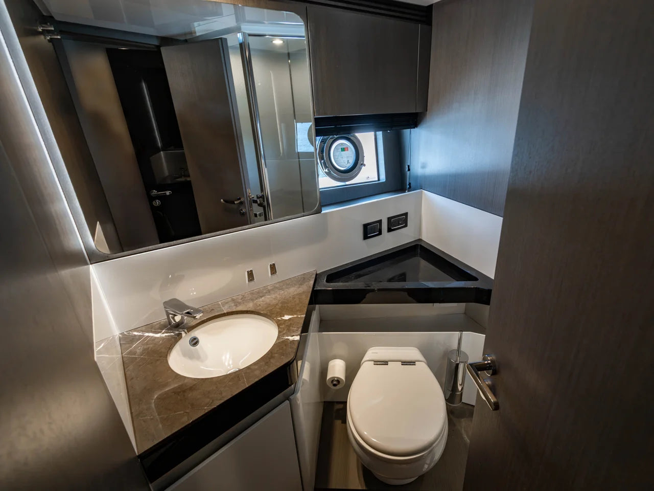 2019 Azimut S7 70.0 feet, West Palm Beach, FL #130