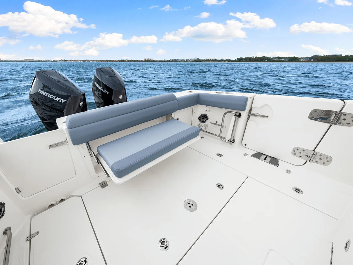 2026 Boston Whaler 330 Outrage 33.0 feet, Clearwater, Florida #41