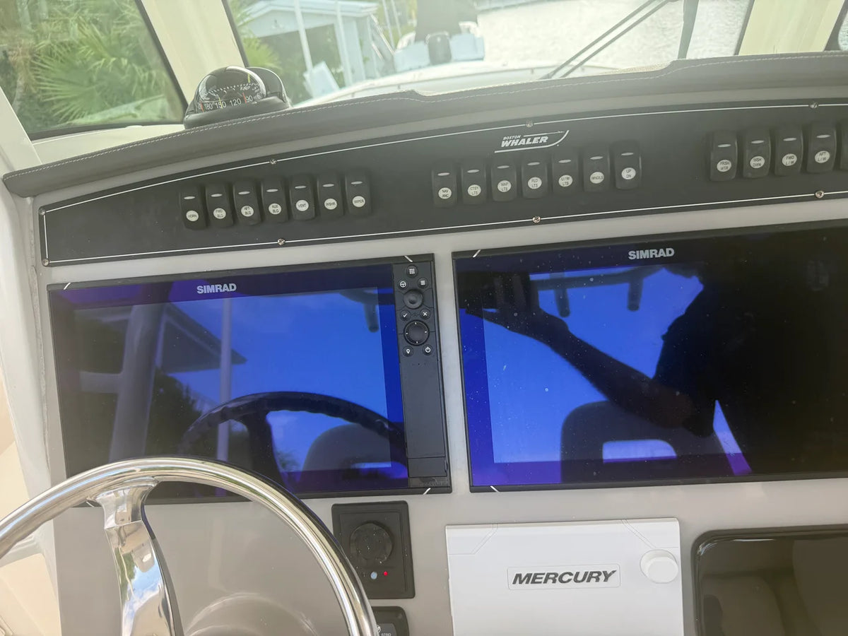 2017 Boston Whaler 330 OUTRAGE 33.0 feet, Islamorada, FL #18