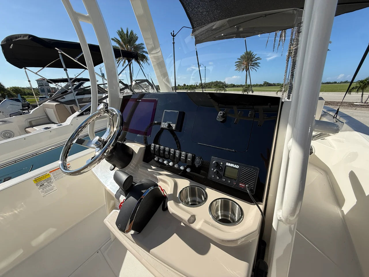 2027 Boston Whaler 250 Dauntless 25.0 feet, Venice, Florida #15