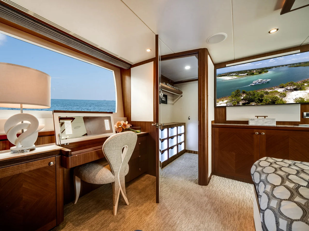 2018 Ocean Alexander 100 MY 100.0 feet, Naples, Florida #90