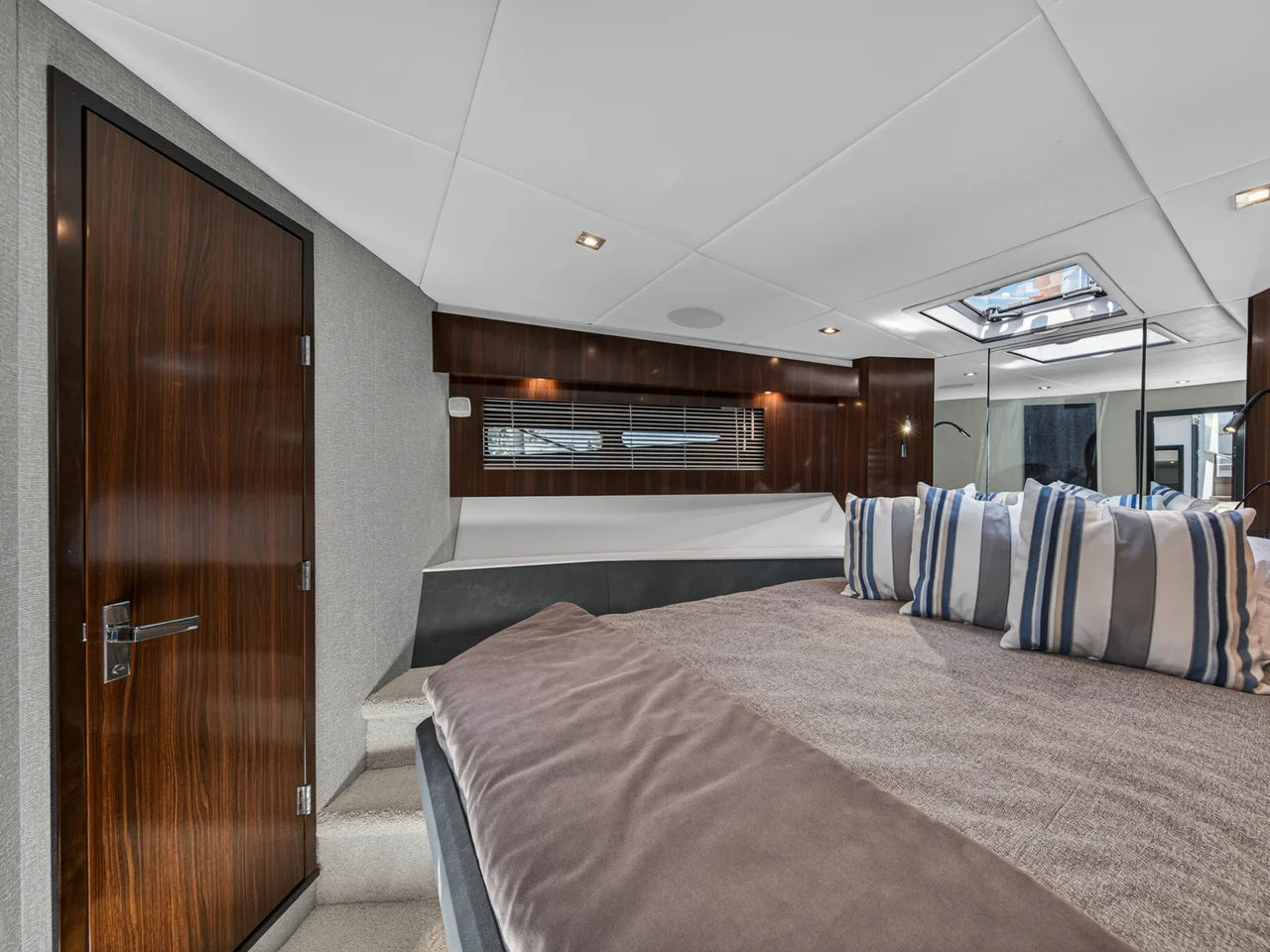 2023 Cruisers Yachts 50 CANTIUS 50.0 feet, Palm Beach, FL #62