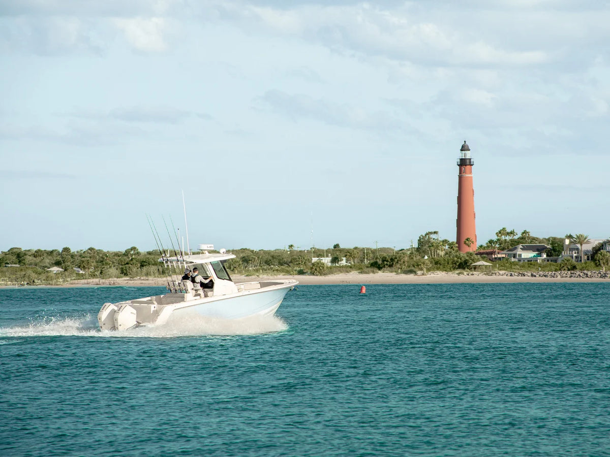 2027 Boston Whaler 290 Outrage 29.0 feet, Inuvik, Northwest Territories #7