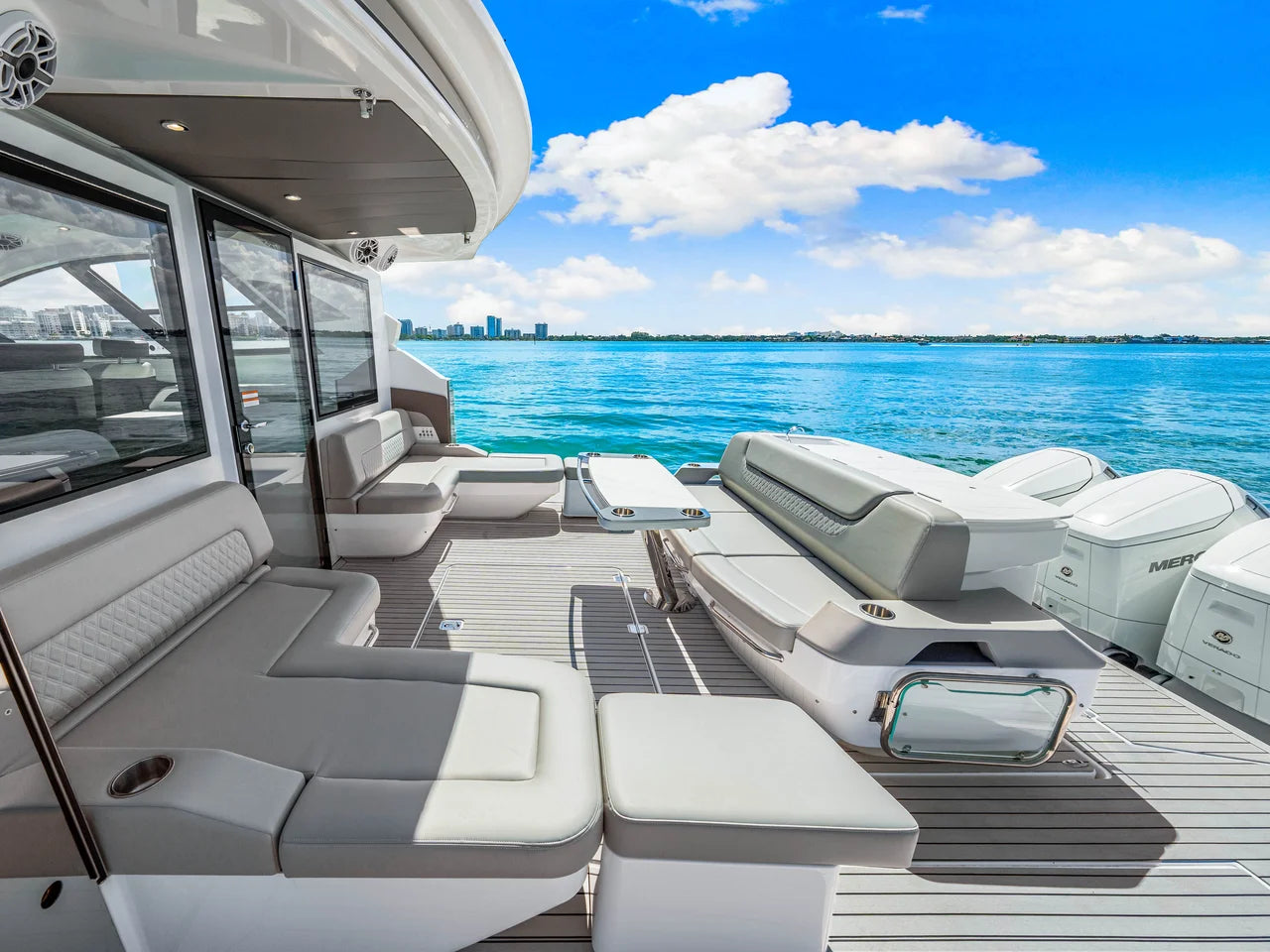 2026 Cruisers Yachts 50GLS OB 50.0 feet, Sarasota, Florida #30