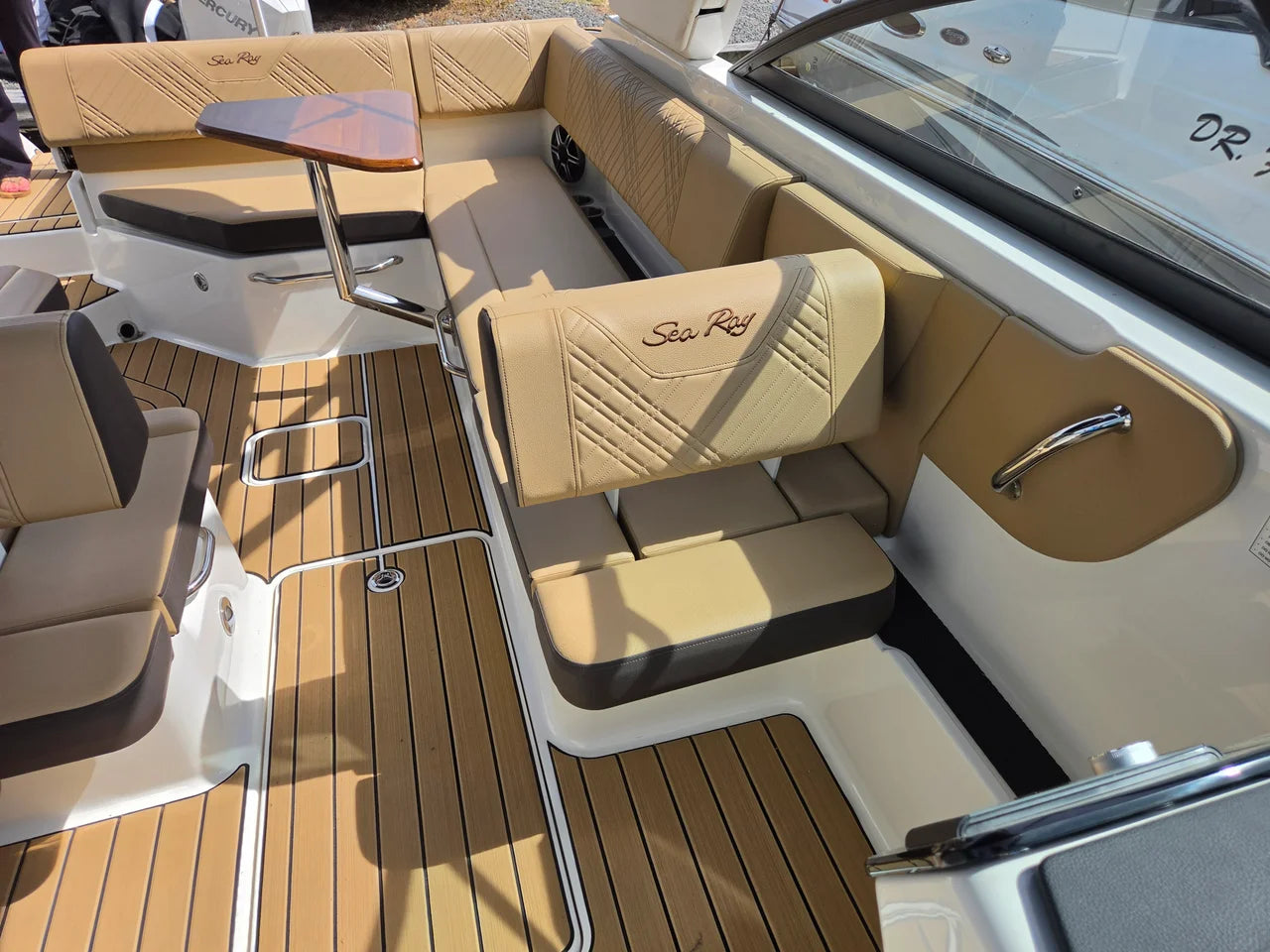 2026 Sea Ray SDX 270 Outboard 27.0 feet, Lake Hopatcong, NJ #17