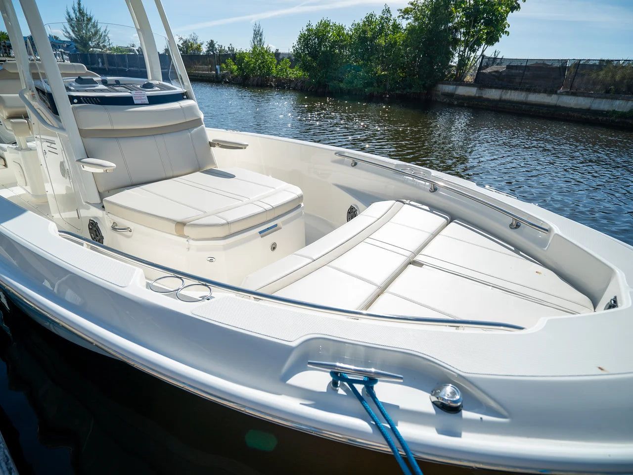 2026 Boston Whaler 220 Dauntless 22.0 feet, Fort Myers, FL #13
