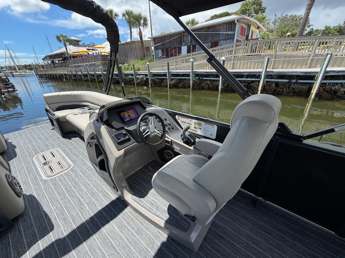 2023 Premier 250 SOLARIS REV DL 25.0 feet, Pensacola, Florida #42