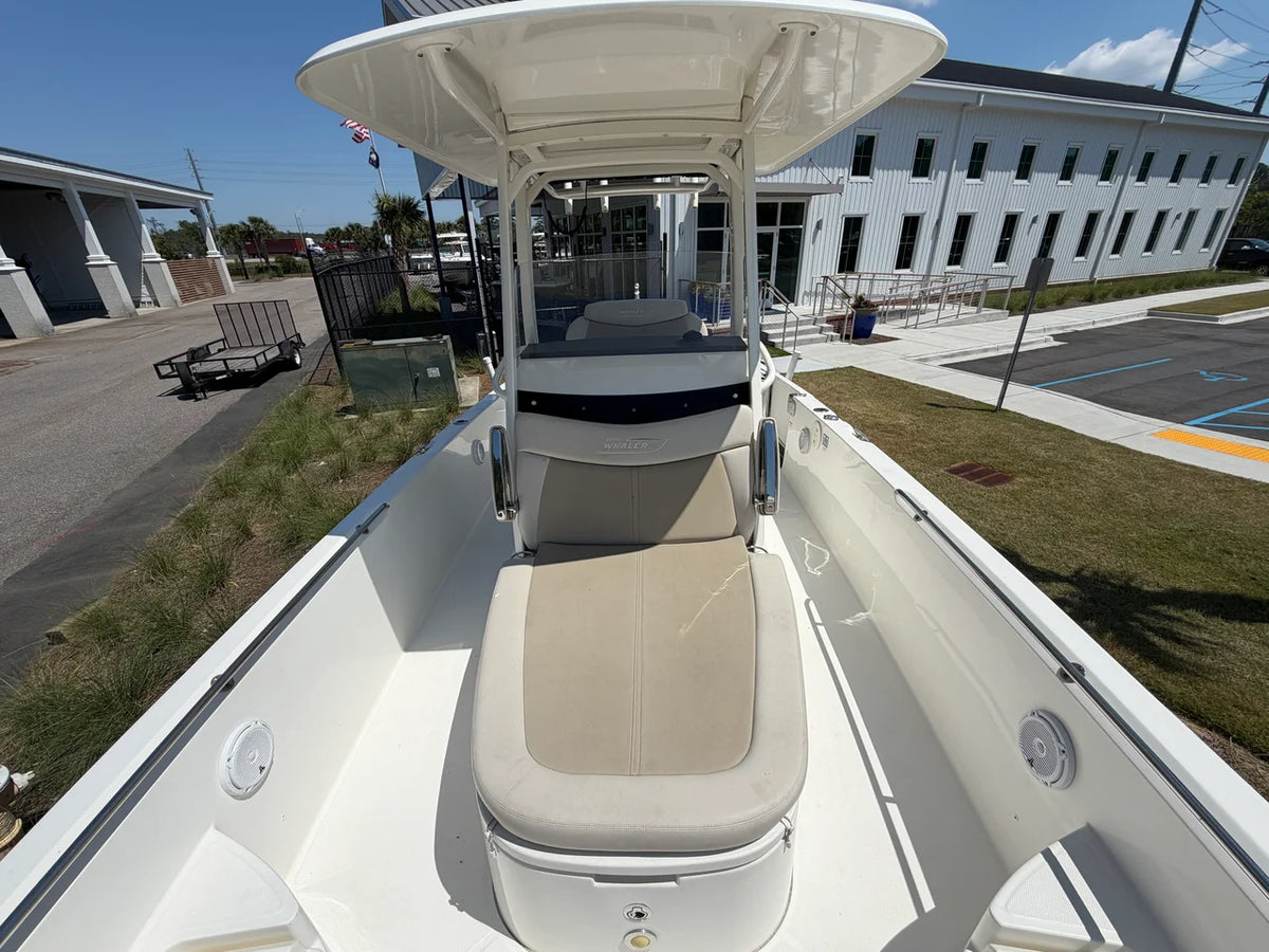 2017 Boston Whaler 270 DAUNTLESS 27.0 feet, Charleston, SC #28