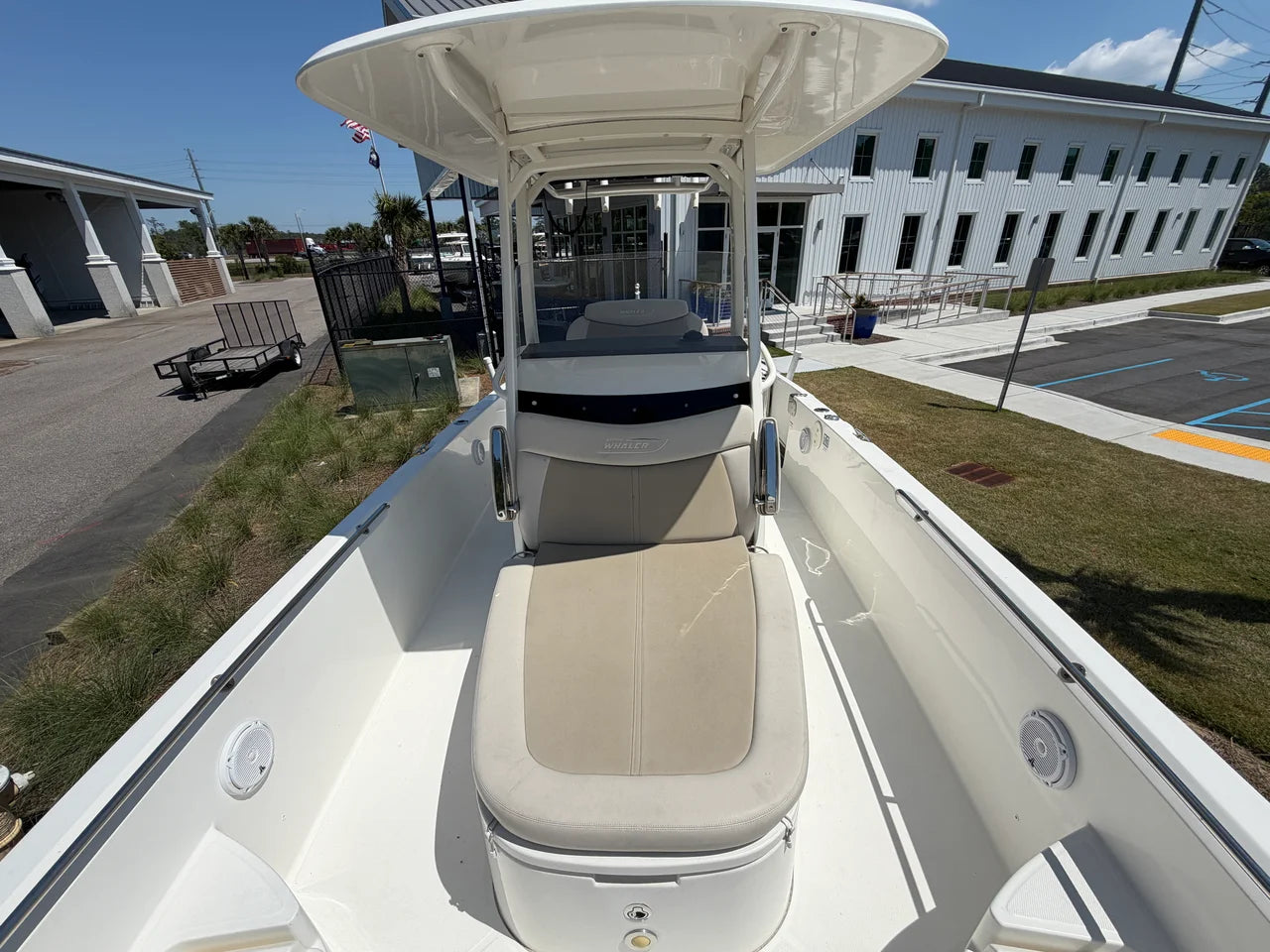 2017 Boston Whaler 270 DAUNTLESS 27.0 feet, Charleston, SC #28