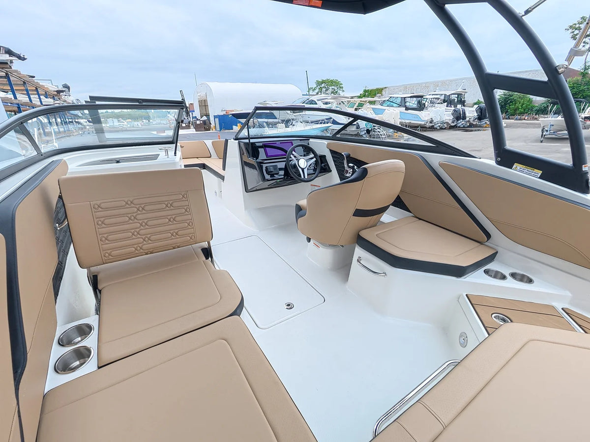2027 Sea Ray SPX 210 Outboard 21.0 feet, Norwalk, Connecticut #8