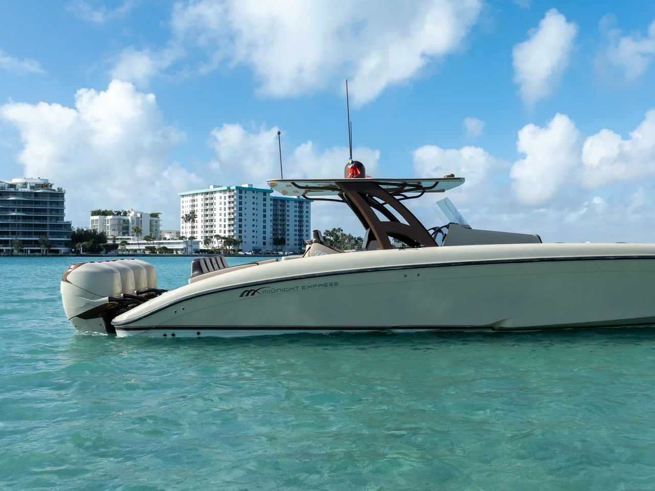 2019 Midnight Express 43 OPEN 43.0 feet, Miami Beach, FL #3