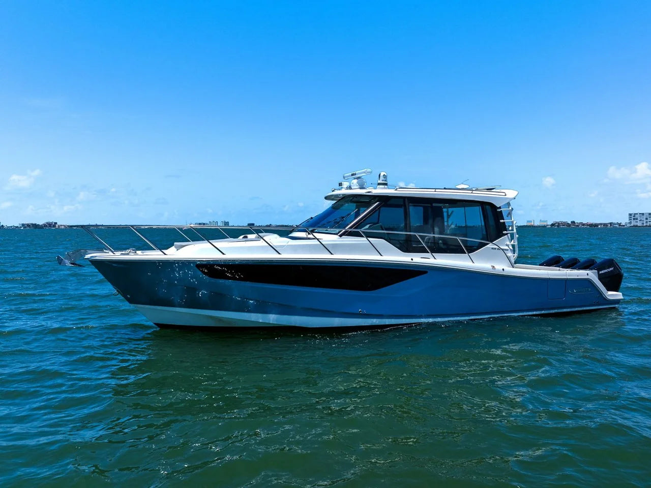 2025 Boston Whaler 405 CONQUEST 41.0 feet, St Petersburg, FL #5