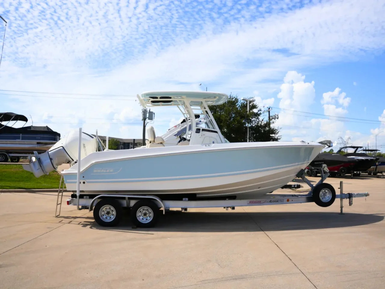 2026 Boston Whaler 230 Outrage 23.0 feet, Lewisville, TX #1