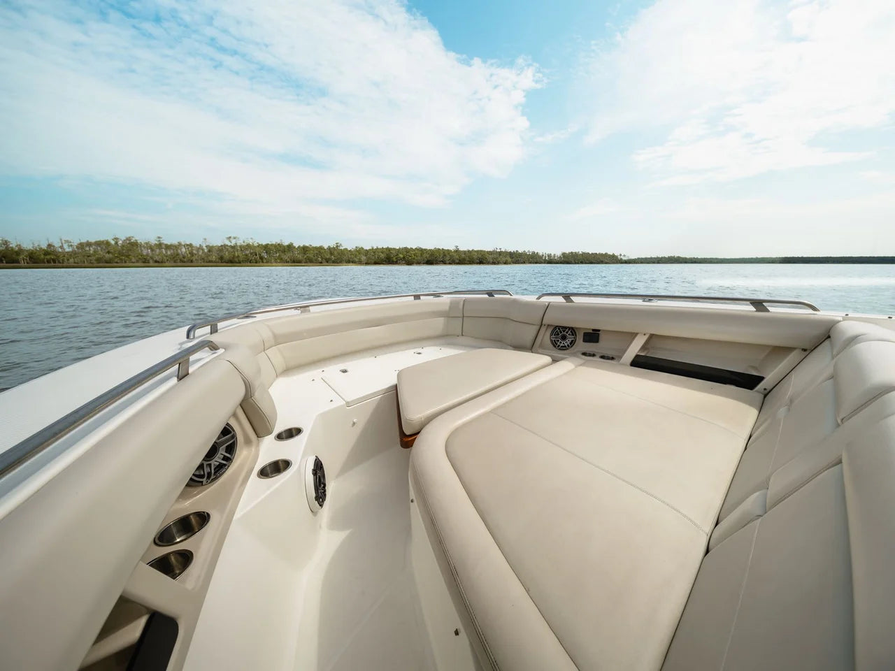 2021 Boston Whaler 350 REALM 35.0 feet, Charleston, SC #22
