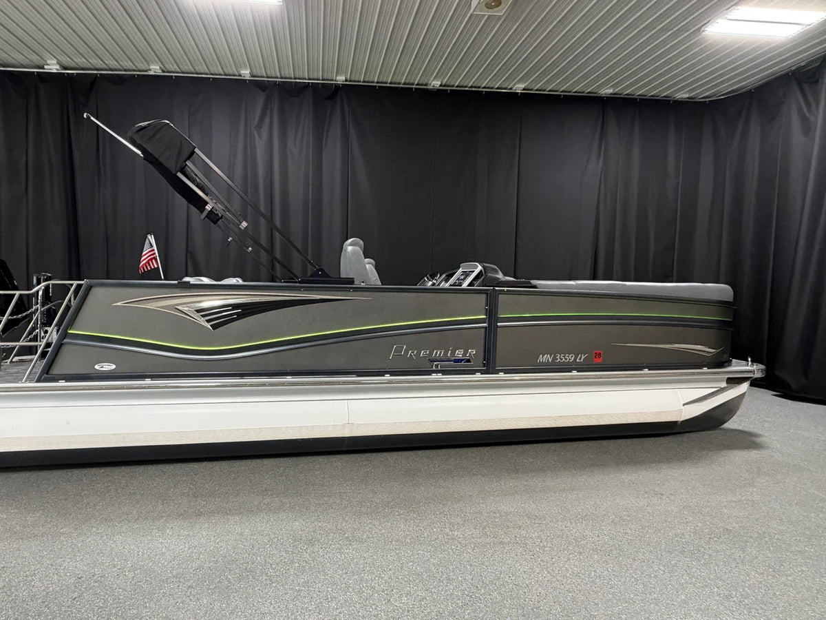 2020 Premier 250 INTRIGUE 25.0 feet, Nisswa, Minnesota #1