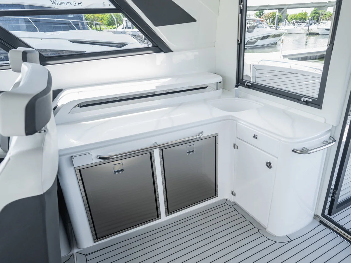 2026 Cruisers Yachts 50 GLS OB 50.0 feet, Grasonville, MD #38