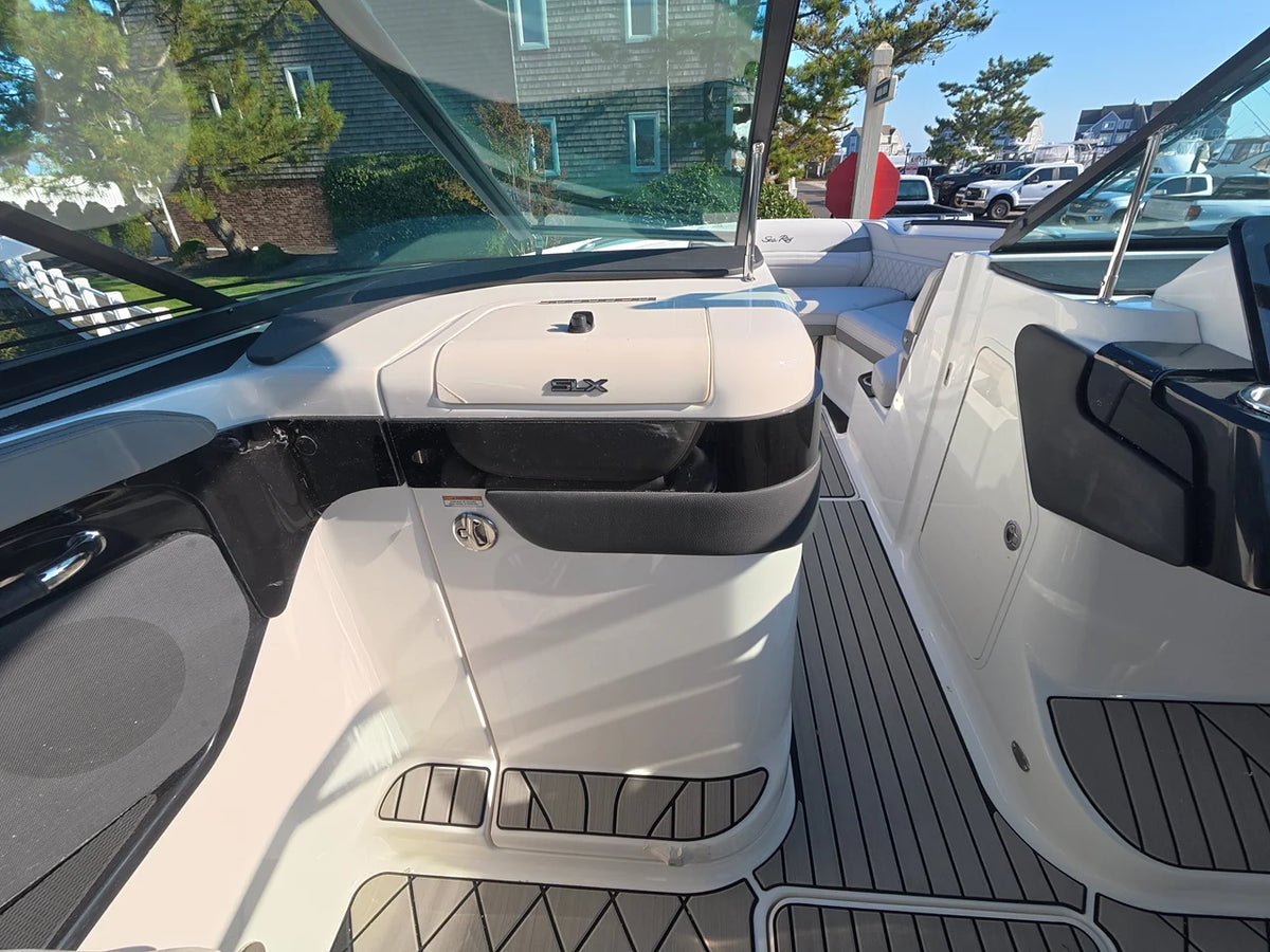 2027 Sea Ray SLX 260 Outboard 26.0 feet, Somers Point, New Jersey #18