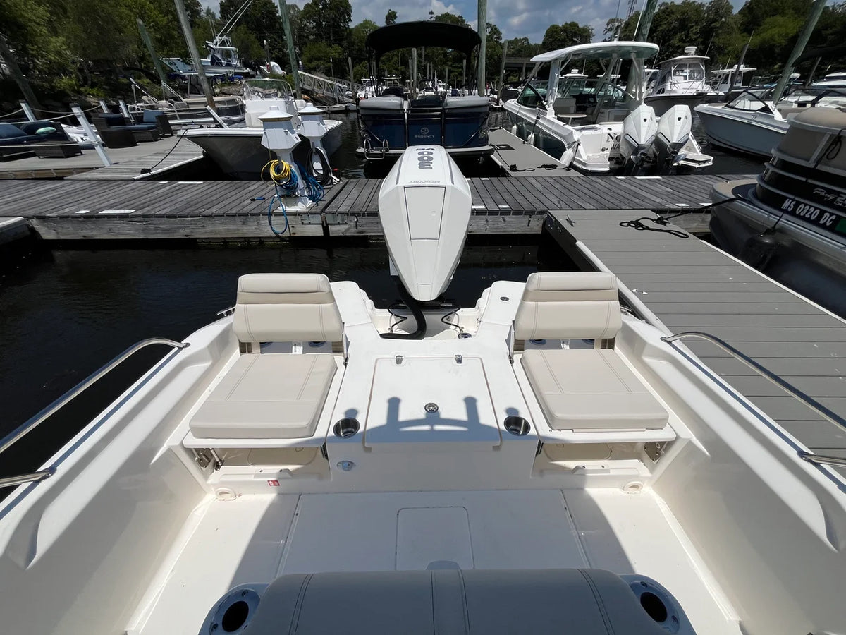 2026 Boston Whaler 250 Dauntless 25.0 feet, Wakefield, RI #5