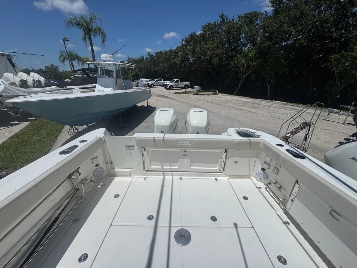2018 Boston Whaler 315 CONQUEST 31.0 feet, Stuart, Florida #10