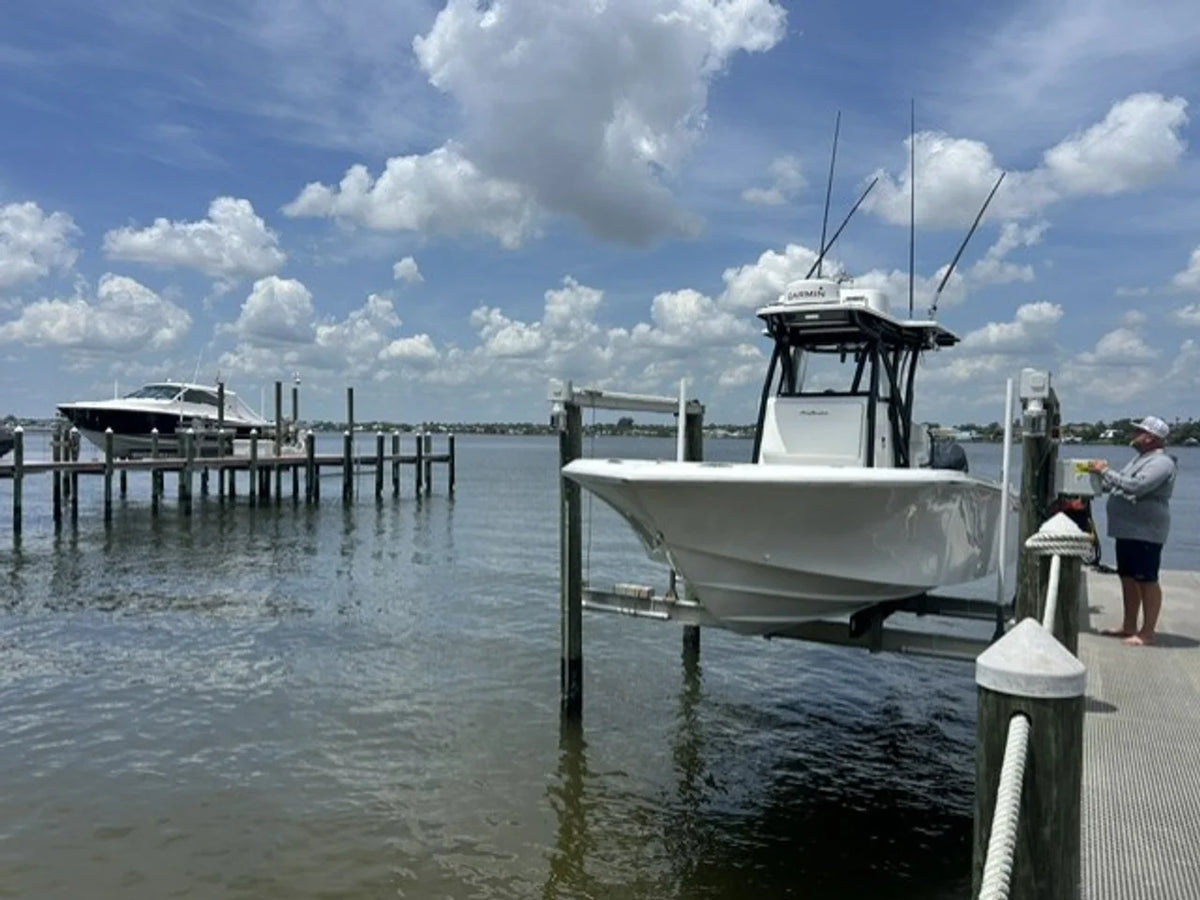 2019 SeaHunter 28 FLORIDIAN 28.0 feet, Stuart, Florida #5