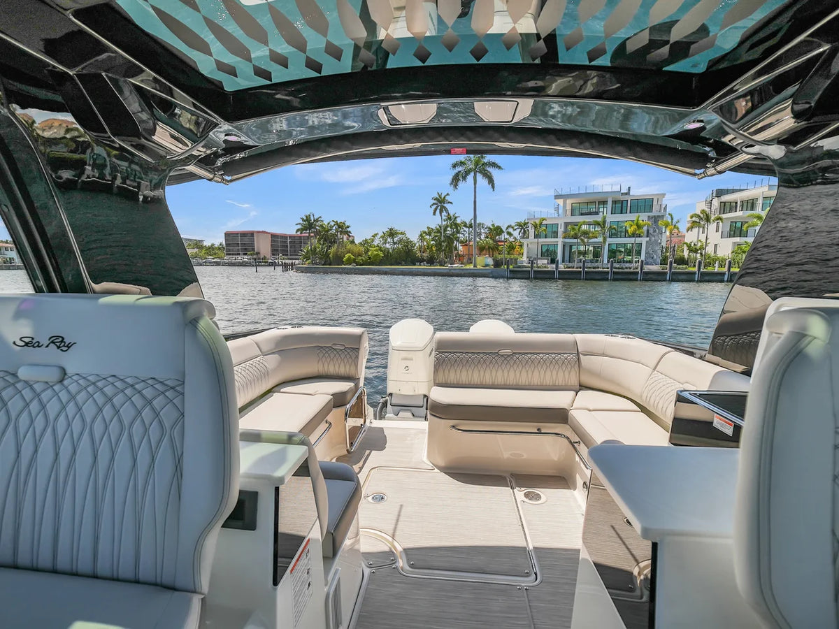 2026 Sea Ray Sundancer 370 Outboard 37.0 feet, Pompano Beach, Florida #24