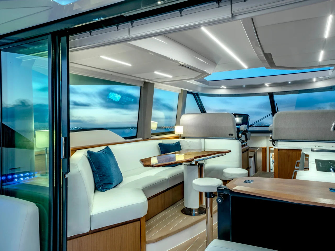 2026 Tiara Yachts 60 EX 60.0 feet, Inuvik, Northwest Territories #14