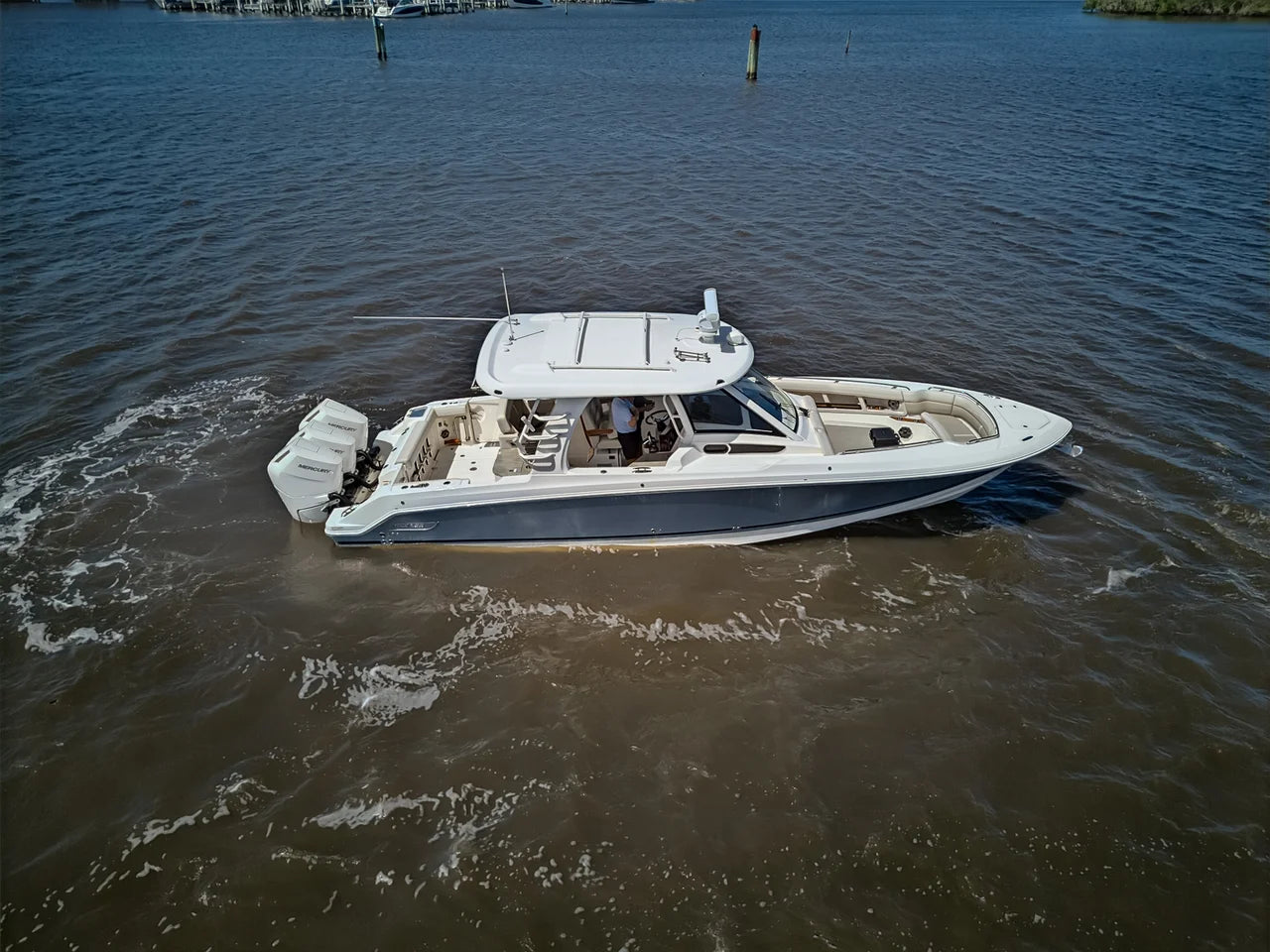 2025 Boston Whaler 350 REALM 35.0 feet, Stuart, Florida #17