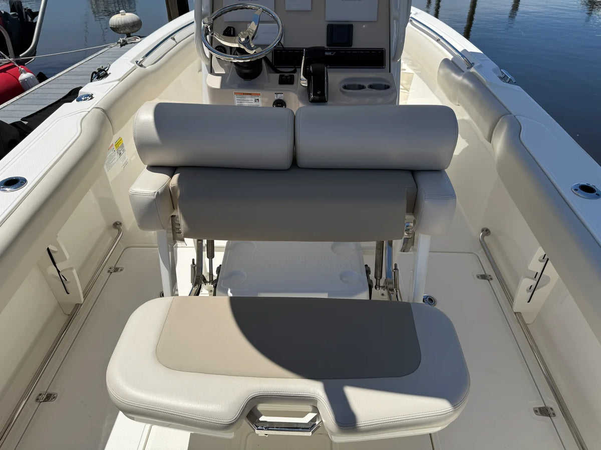 2024 Boston Whaler 230 OUTRAGE 23.0 feet, Westbrook, Connecticut #31