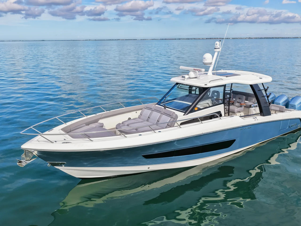 2023 Boston Whaler 420 OUTRAGE 42.0 feet, Fort Myers, FL #6