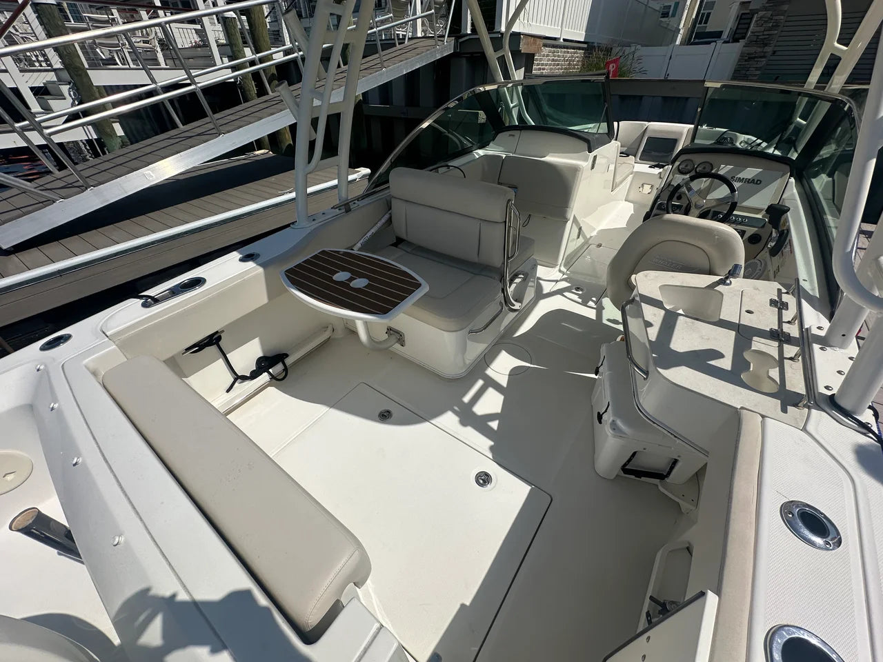 2018 Boston Whaler 230 VANTAGE 24.0 feet, Ocean View, NJ #6