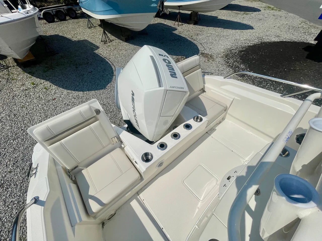 2026 Boston Whaler 220 Dauntless 22.0 feet, Quincy, MA #4
