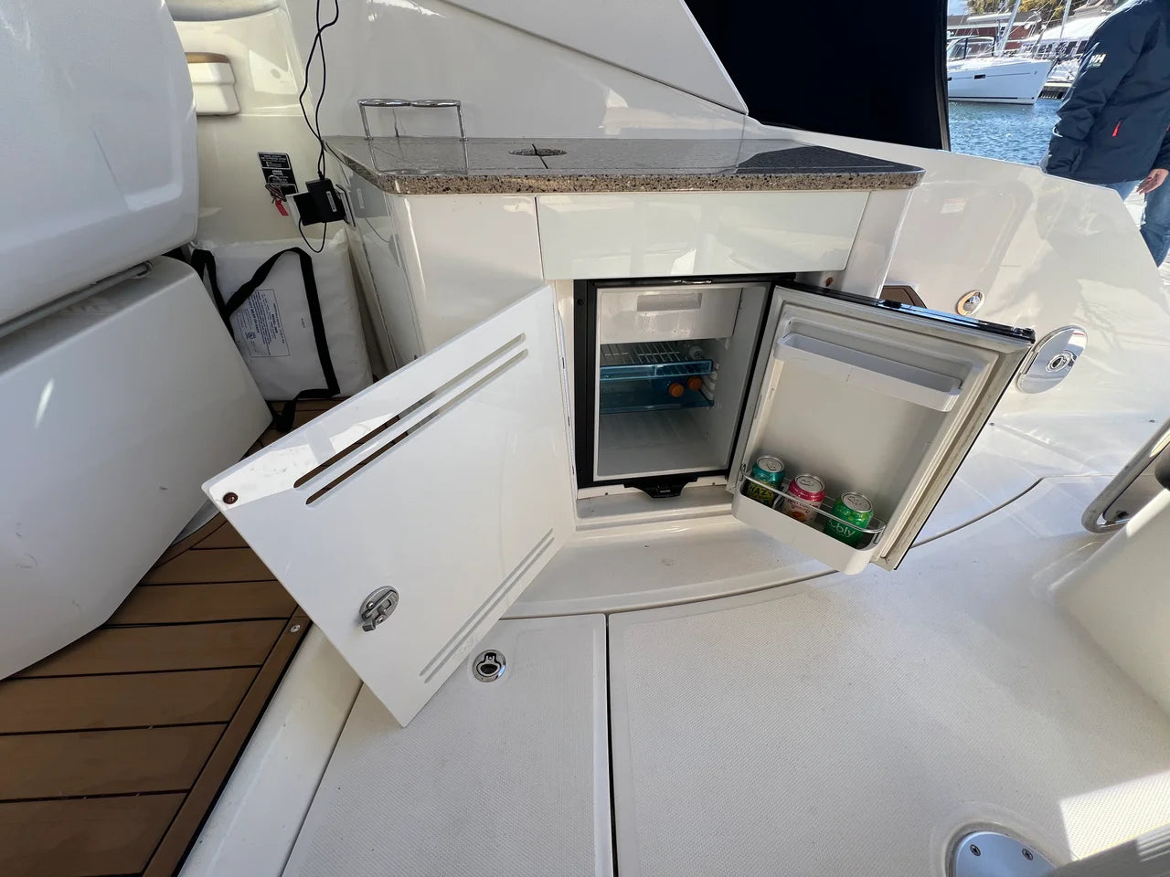 2018 Sea Ray 350 SUNDANCER 35.0 feet, Wakefield, RI #15