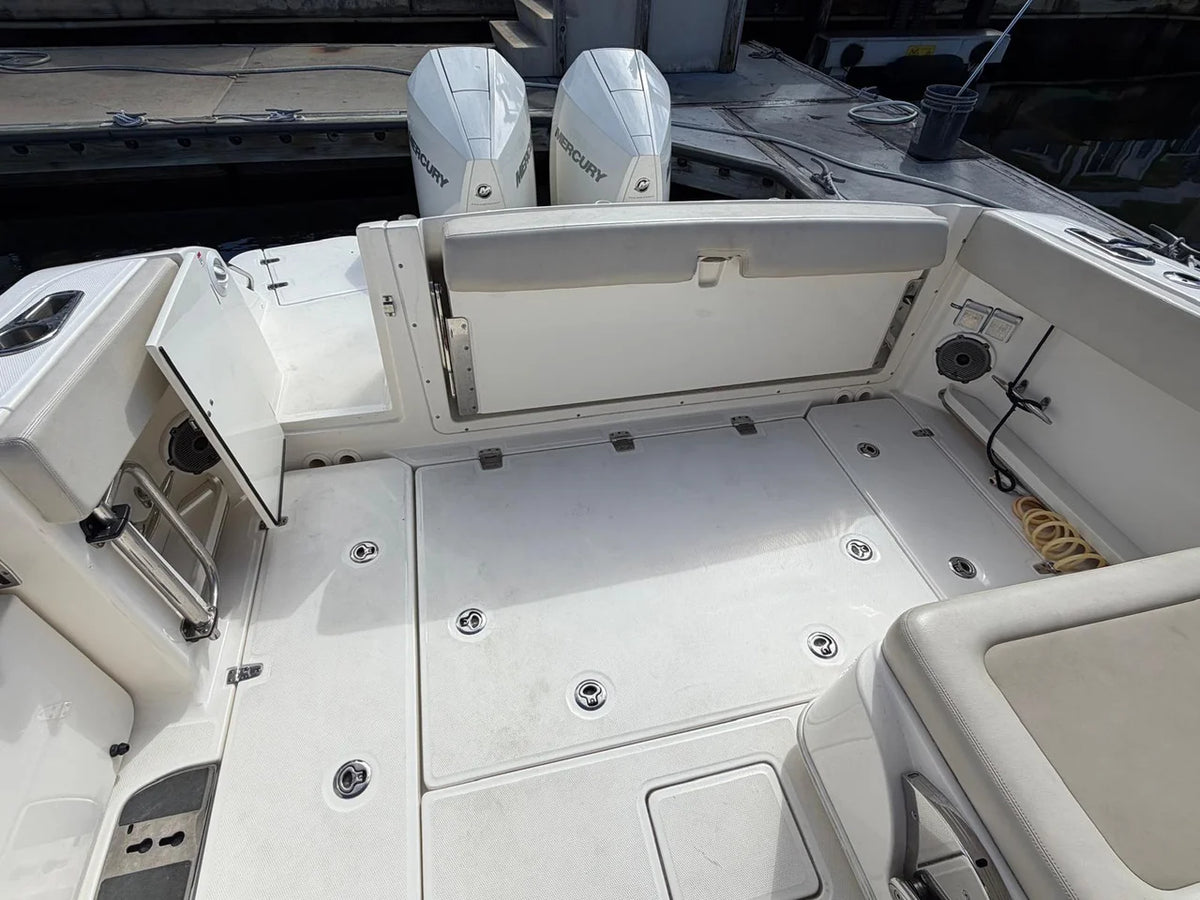 2021 Boston Whaler 320 VANTAGE 33.0 feet, Key Largo, FL #28
