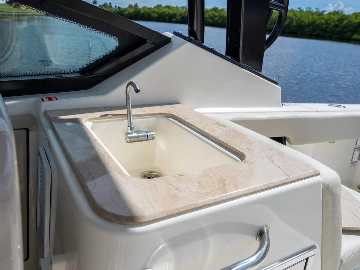 2027 Boston Whaler 280 Vantage 28.0 feet, Fort Myers, FL #10