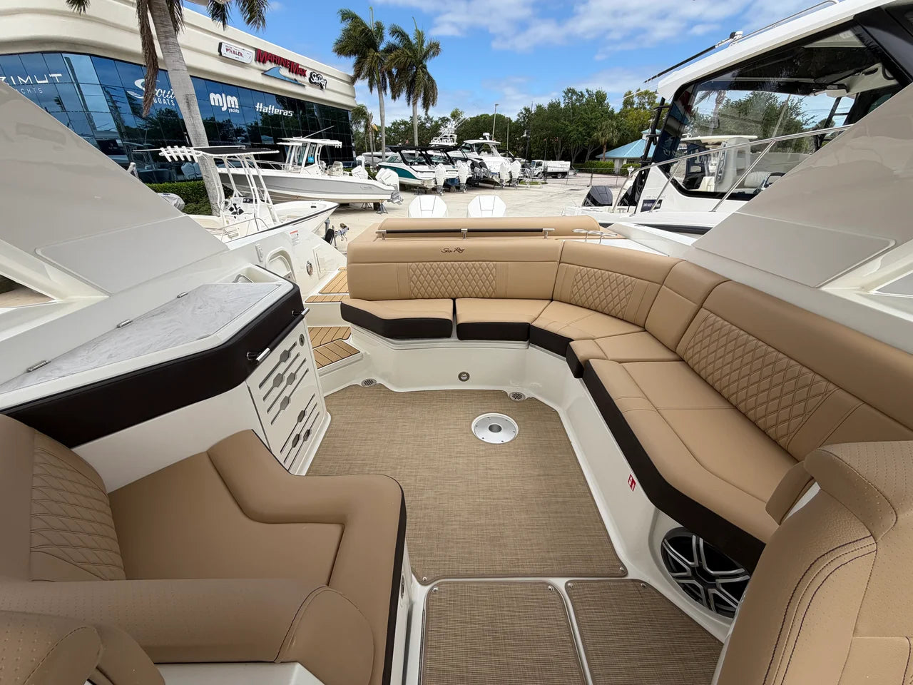 2026 Sea Ray SLX 310 Outboard 31.0 feet, Stuart, Florida #24