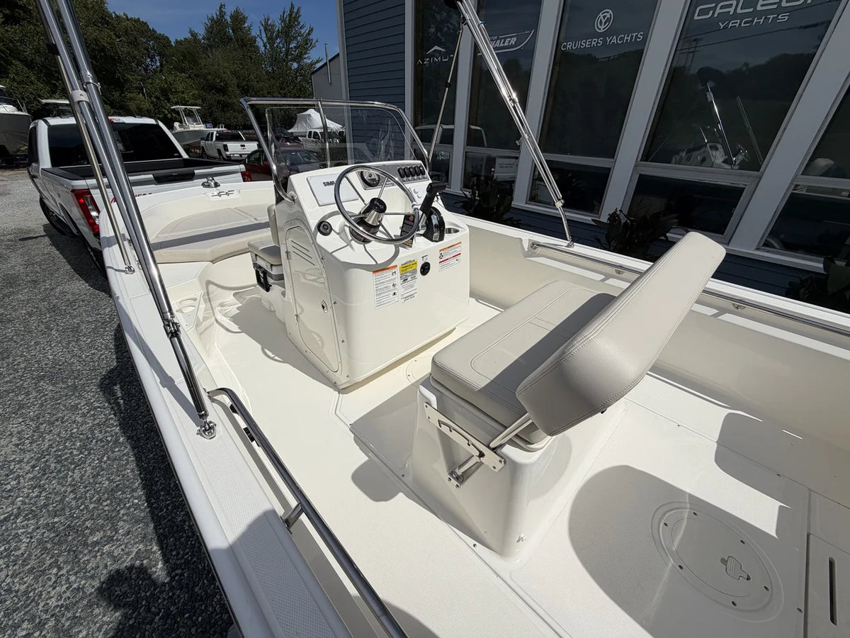 2027 Boston Whaler 170 Montauk 17.0 feet, Wakefield, RI #5