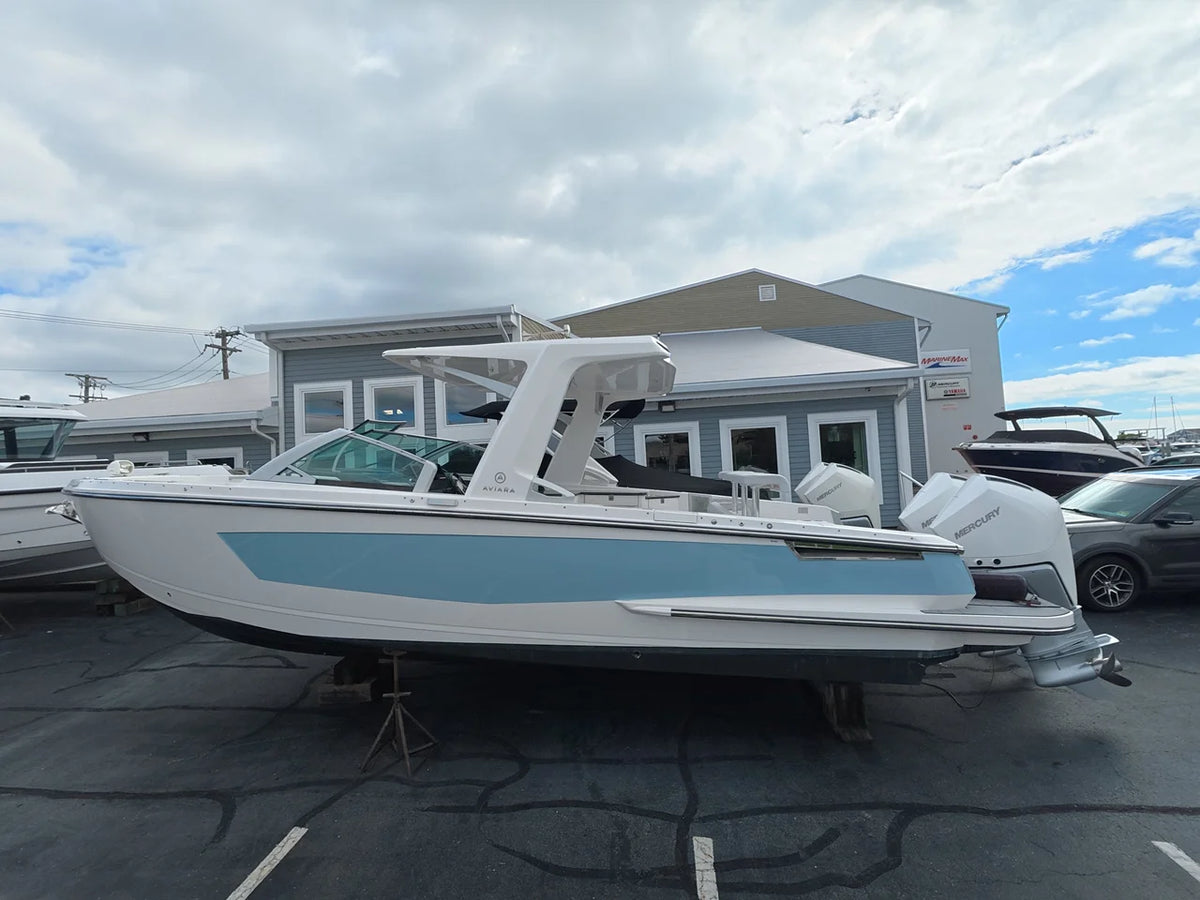2021 Aviara AV32 Outboard 32.0 feet, Somers Point, New Jersey #1