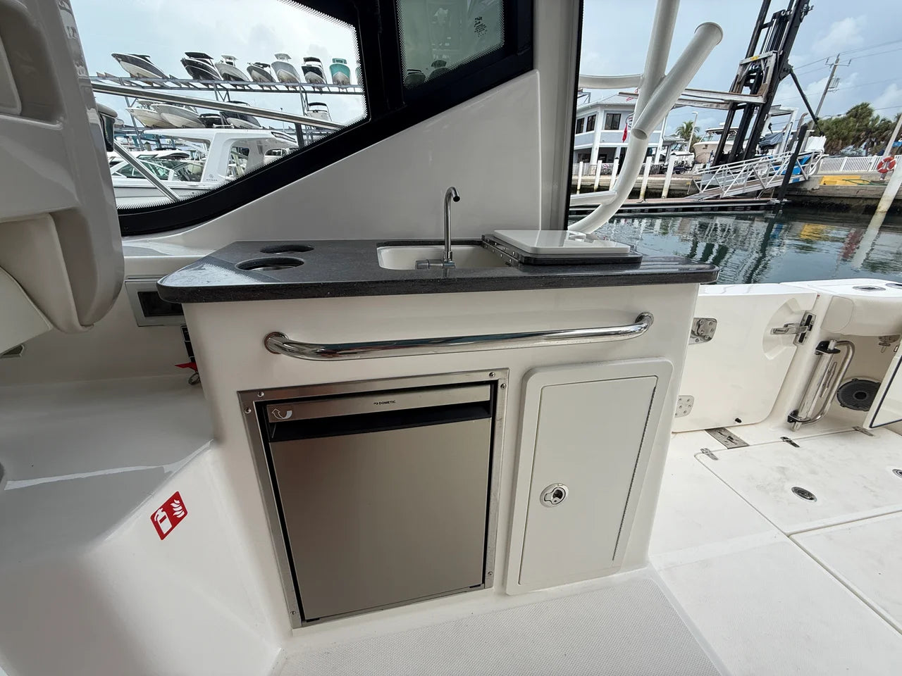 2027 Boston Whaler 325 Conquest 32.0 feet, Sarasota, FL #25