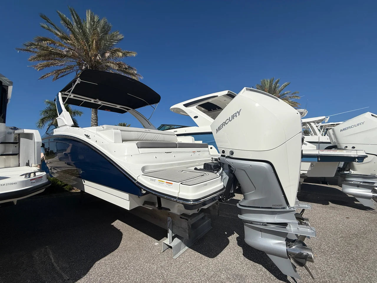 2026 Sea Ray SDX 290 Outboard 29.0 feet, Venice, Florida #1