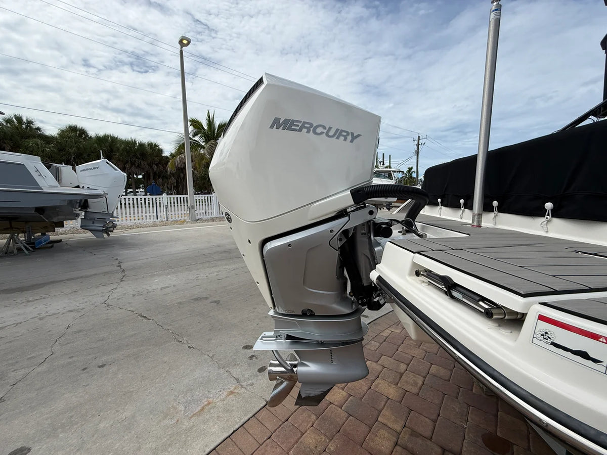 2025 Sea Ray SDX 270 Outboard 300.0 feet, Sarasota, FL #7
